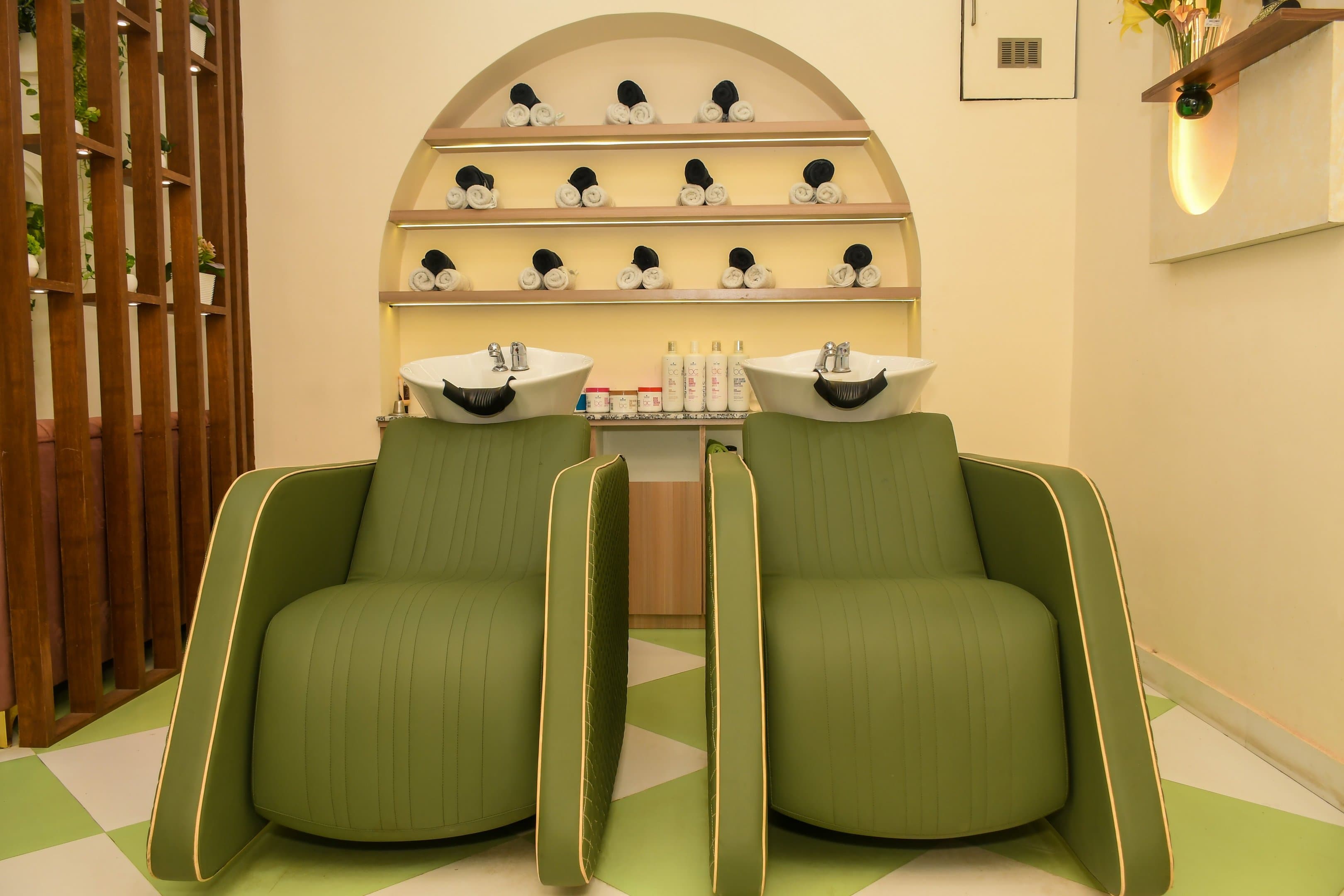 medusa family salon